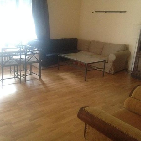 Hotel Rose Valley Budapest Ngoại thất bức ảnh