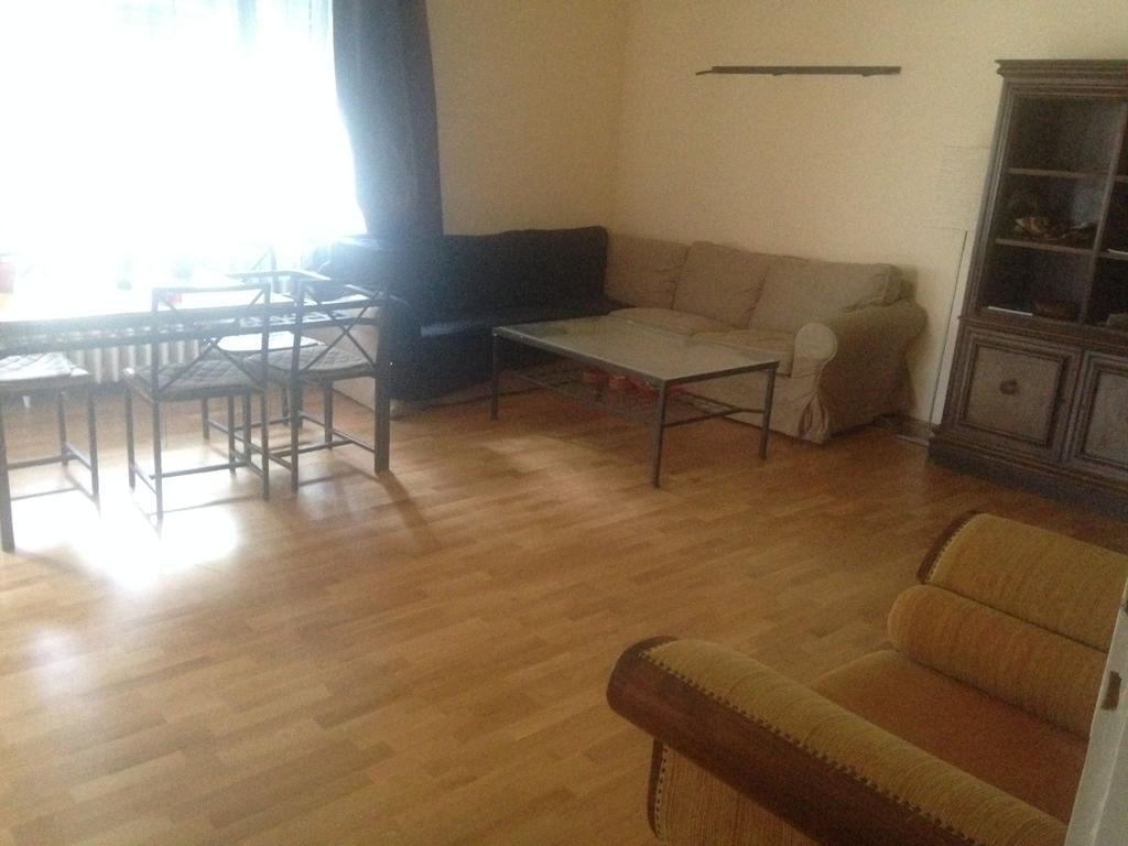 Hotel Rose Valley Budapest Ngoại thất bức ảnh